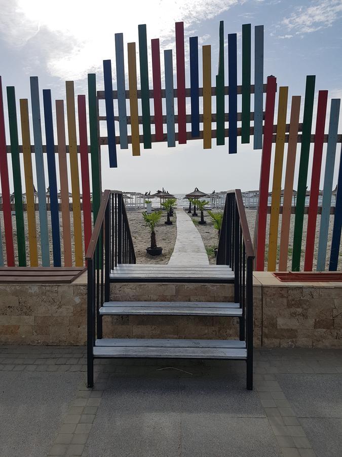 Constantinos Apartment Mamaia Nord Năvodari المظهر الخارجي الصورة